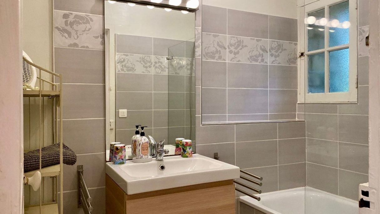 Salle de Bain Lavandes Salle de Bain Lavandes